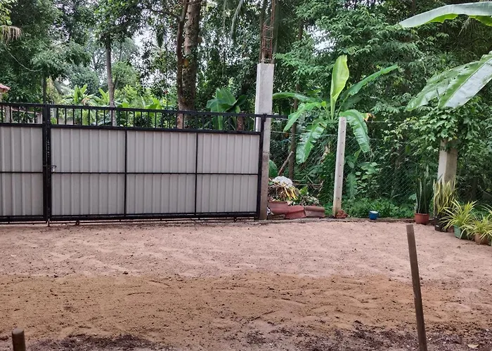 Holiday Home Ragama